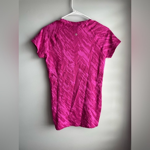 🍋Lululemon Swiftly Tech Short Sleeve Shirt 2.0 - Picture 9 of 9
